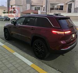 جيب جراند شيروكي